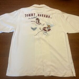 Tommy Bahama Embroidered Dr Cocktail Men’s M Button Up Shirt 100% Silk